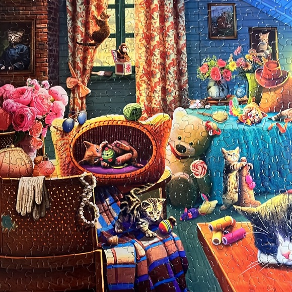 🧩 550 piece Ceaco Paws Gone Wild “Kitten Play” with poster. Adorable. Complete. - Picture 8 of 12